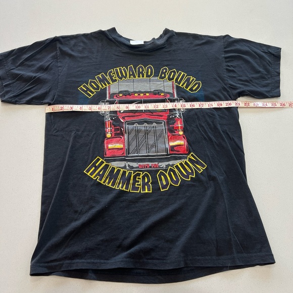 Vintage, super soft Trucker T-shirt - Picture 3 of 5